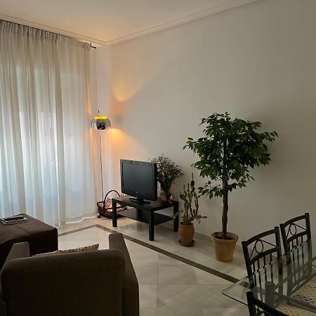 Very Nice Apartament. City Center. Private Parking Seville Exterior photo