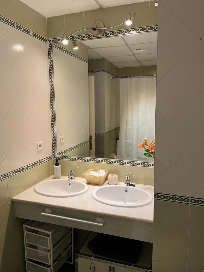 Very Nice Apartament. City Center. Private Parking Seville Exterior photo